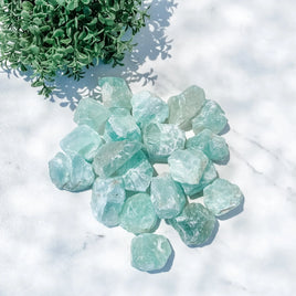 FLUORITE GREEN RAW STONE