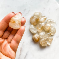 CITRINE TUMBLED STONE-3CM